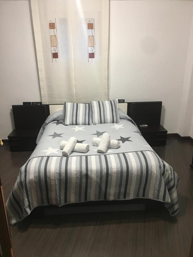 ウベダ Vivienda Con Fines Turisticos Salvadorヴィラ エクステリア 写真